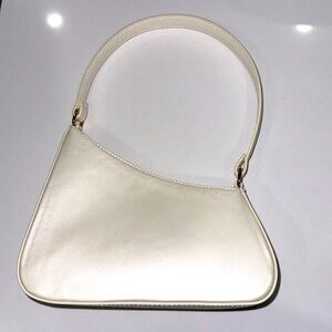 NEW ASYMMETRICAL SHOULDER BAG IN WHITE/BONE